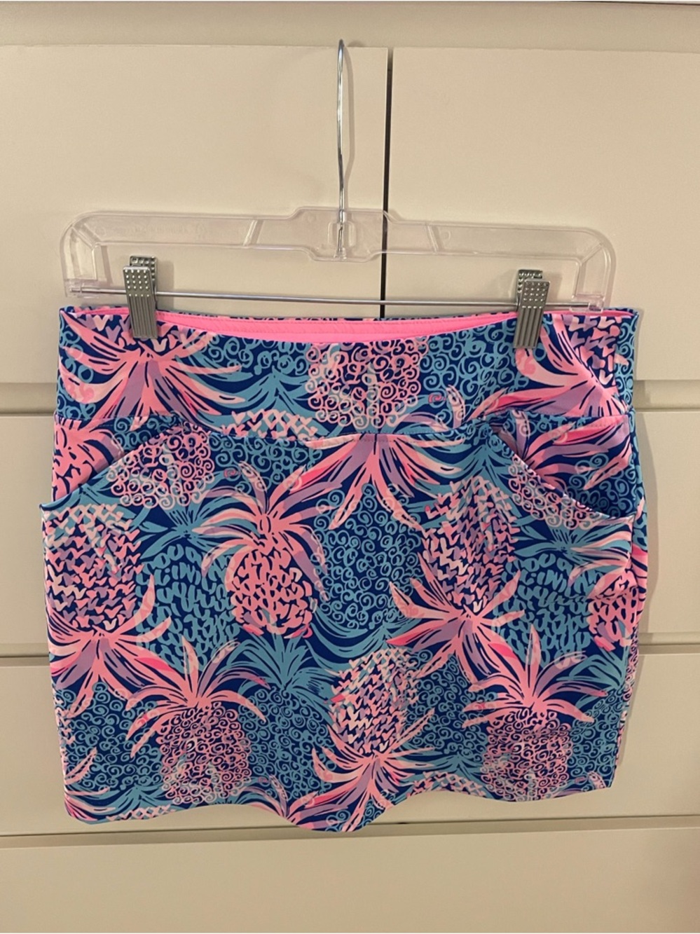 Lilly Pulitzer Luxletic Monica Skort Pineapple - Size 6